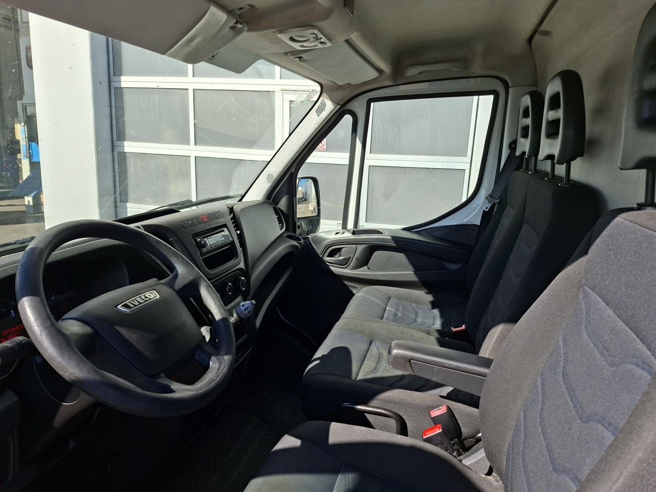 Dostavno vozilo hladnjača IVECO Daily 35S14V: slika 6