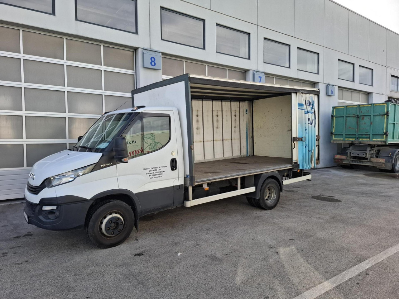 IVECO Daily 70C15 - Dostavno vozilo sa ceradom: slika 5 IVECO Daily 70C15 - Dostavno vozilo sa ceradom: slika 5