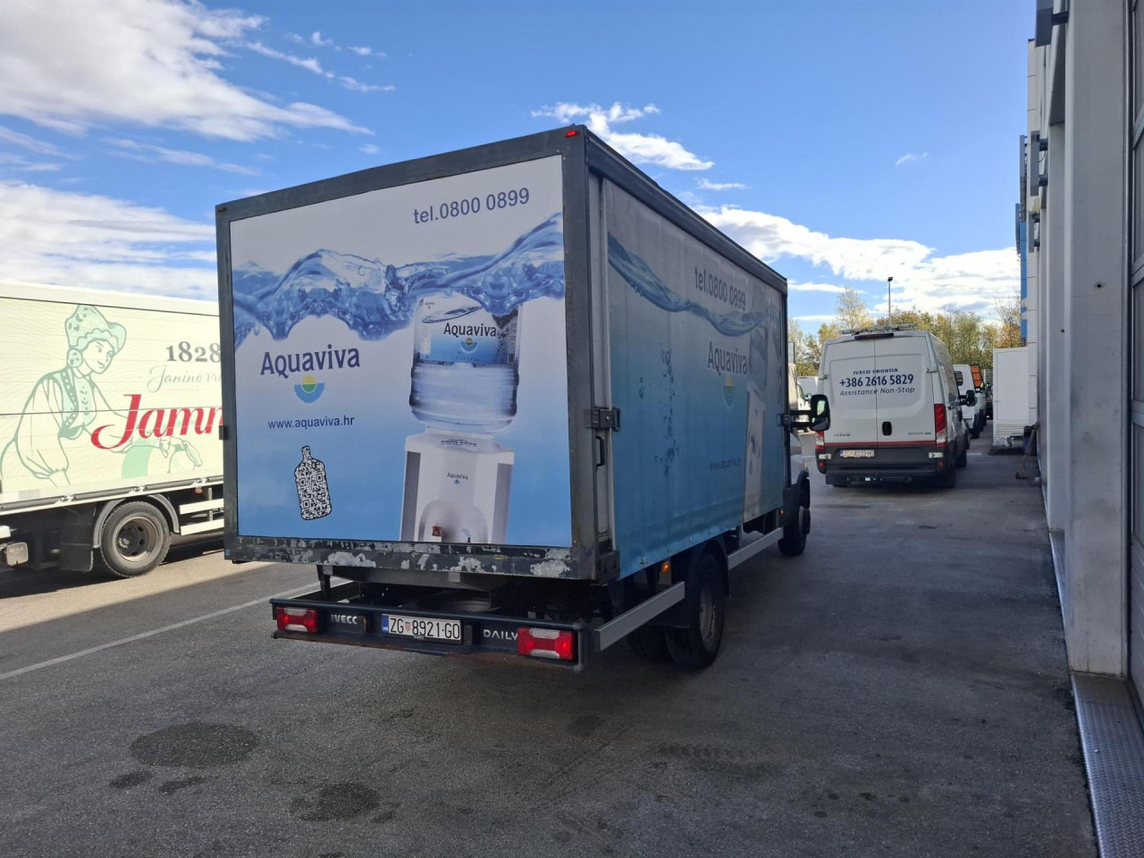 IVECO Daily 70C15 - Dostavno vozilo sa ceradom: slika 4 IVECO Daily 70C15 - Dostavno vozilo sa ceradom: slika 4