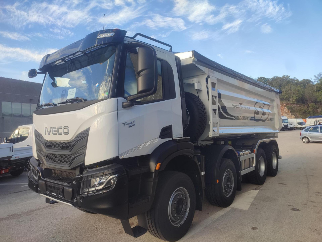 IVECO T-Way AD410T50 - Istovarivač: slika 1 IVECO T-Way AD410T50 - Istovarivač: slika 1