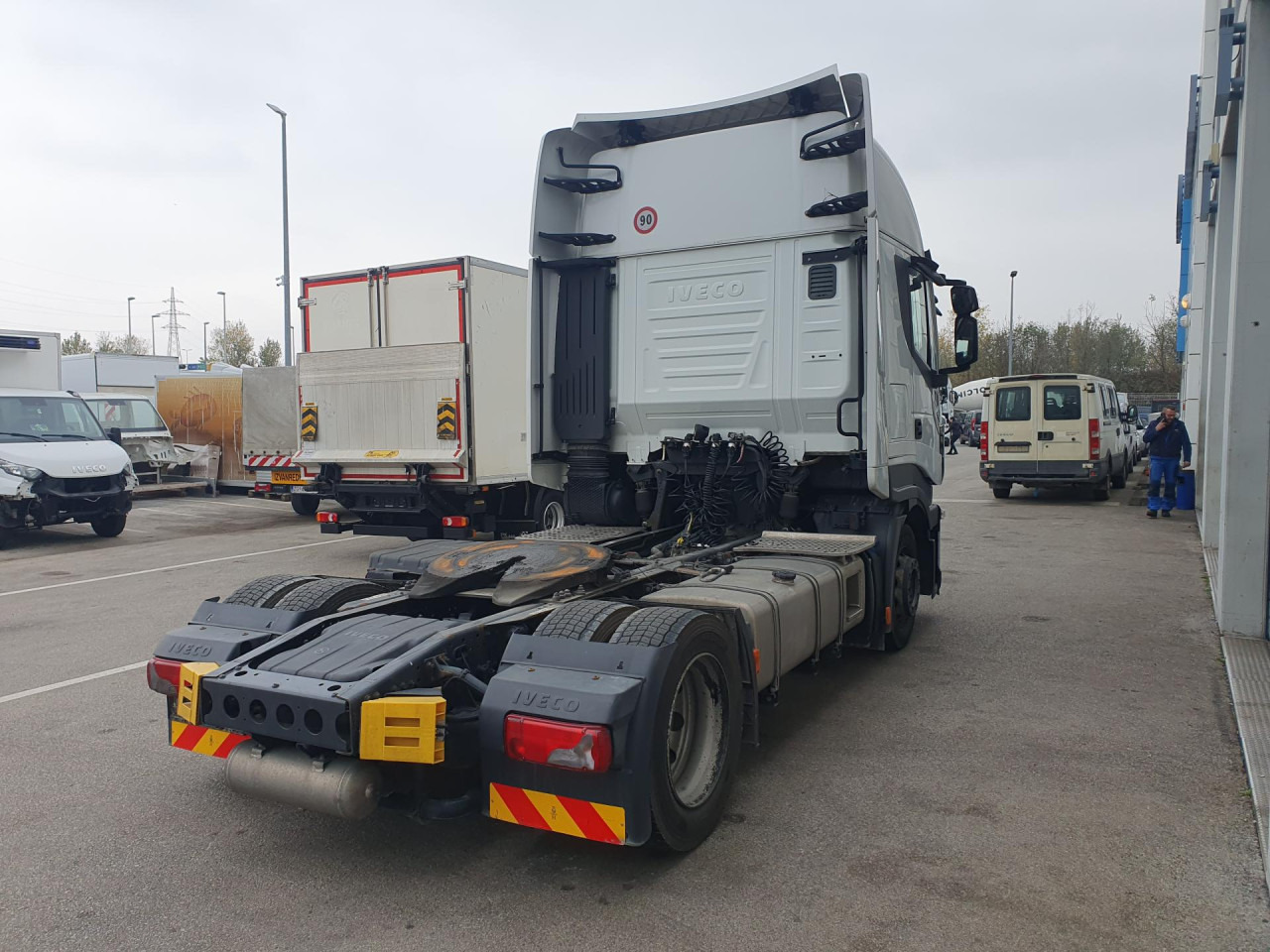 IVECO Stralis AS440S48T/FP LT - Tegljač: slika 4 IVECO Stralis AS440S48T/FP LT - Tegljač: slika 4