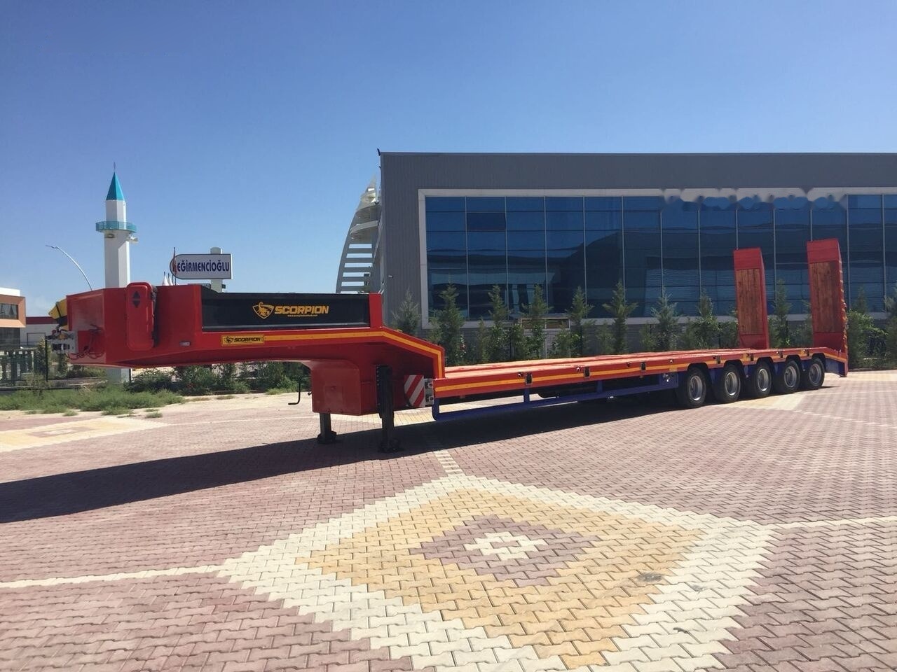 Scorpion Trailer SCORPION TRAILER NEW 5 AXLE LOWBED SEMI TRAILER (MANUFACTURER COMPANY) - Niska poluprikolica za prevoz: slika 2 Scorpion Trailer SCORPION TRAILER NEW 5 AXLE LOWBED SEMI TRAILER (MANUFACTURER COMPANY) - Niska poluprikolica za prevoz: slika 2