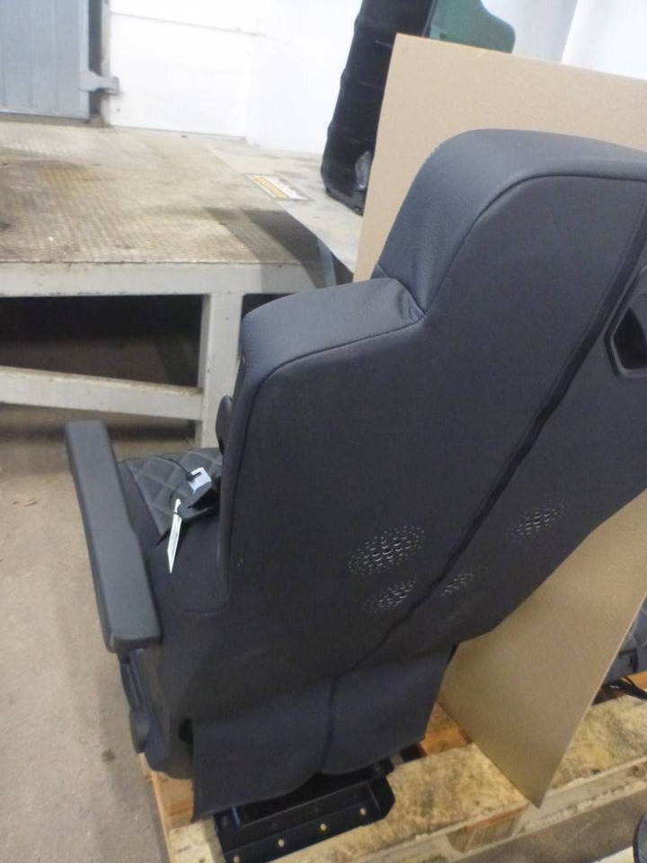 Mercedes-Benz Actros - Kabina za Kamion: slika 2 Mercedes-Benz Actros - Kabina za Kamion: slika 2