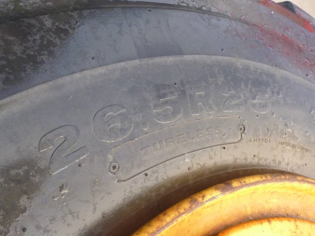 Volvo Hjul, Bridgestone 26.5R25 1st - Osovina i delovi za Građevinska mašina: slika 5 Volvo Hjul, Bridgestone 26.5R25 1st - Osovina i delovi za Građevinska mašina: slika 5