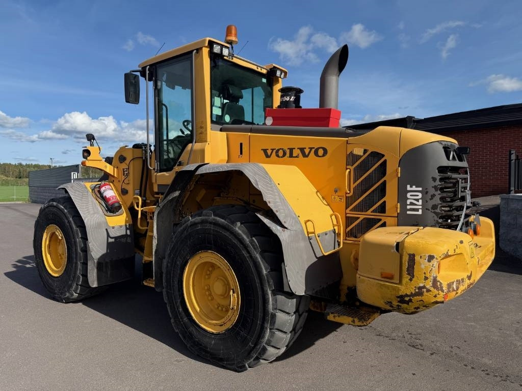 Volvo L 120 F  - Utovarivač točkaš: slika 2 Volvo L 120 F  - Utovarivač točkaš: slika 2
