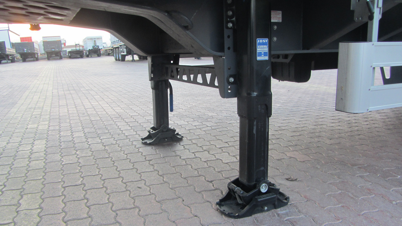 Novu Poluprikolica sa ceradom SERIN Optima Curtainsider Semi Trailer: slika 8