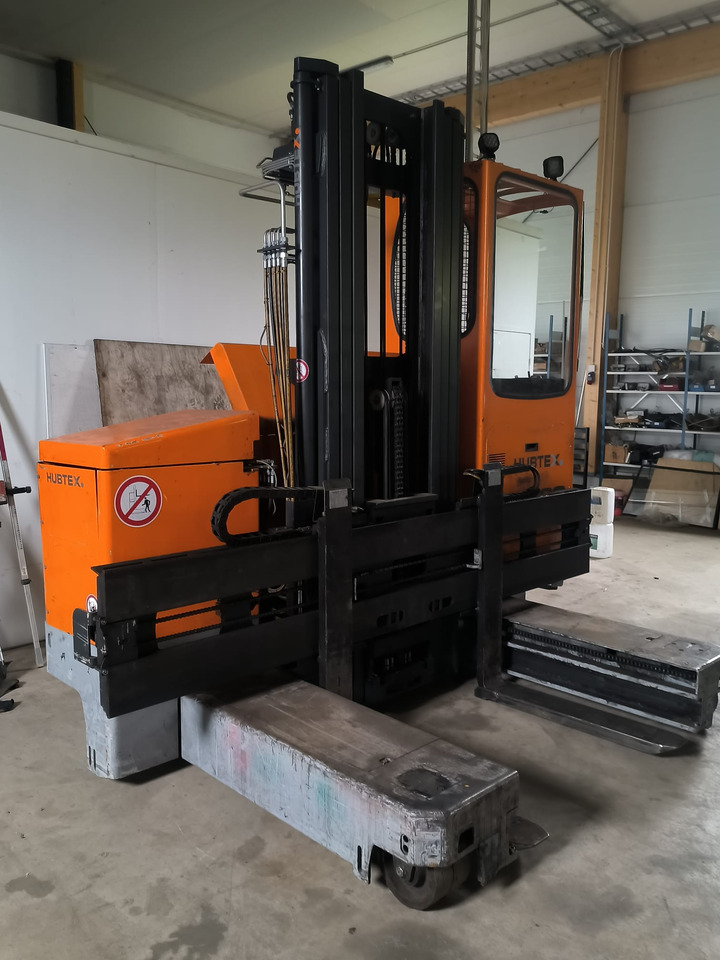 HUBTEX MSU 30 - Viljuškar sa 4 strane: slika 1 HUBTEX MSU 30 - Viljuškar sa 4 strane: slika 1