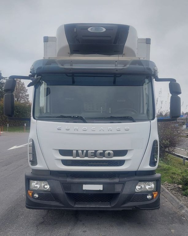 Iveco 140 E25 Eurocargo, E5, Carrier Supra 850 Iveco 140E25 Eurocargo, E5, Carrier Supra 850 - Hladnjača: slika 2 Iveco 140 E25 Eurocargo, E5, Carrier Supra 850 Iveco 140E25 Eurocargo, E5, Carrier Supra 850 - Hladnjača: slika 2