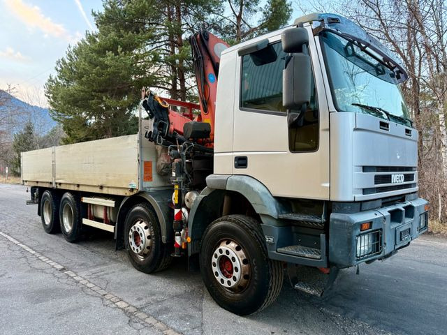 Iveco 340E38H Cursor 13 8x4, E3, PM 14023 Kran - Kamion sa dizalicom, Kamion sa tovarnim sandukom: slika 1 Iveco 340E38H Cursor 13 8x4, E3, PM 14023 Kran - Kamion sa dizalicom, Kamion sa tovarnim sandukom: slika 1