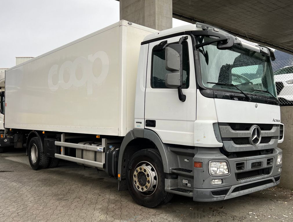 Mercedes-Benz Actros 1836 4x2, Carrier Supra 850U, Ladebordwan - Hladnjača: slika 2 Mercedes-Benz Actros 1836 4x2, Carrier Supra 850U, Ladebordwan - Hladnjača: slika 2