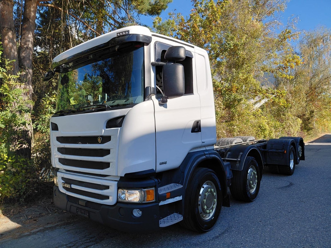 Scania G490 8x2, ADR, Retarder, Opticruise, Fahrgestell - Kamion sa golom šasijom i zatvorenom kabinom: slika 2 Scania G490 8x2, ADR, Retarder, Opticruise, Fahrgestell - Kamion sa golom šasijom i zatvorenom kabinom: slika 2