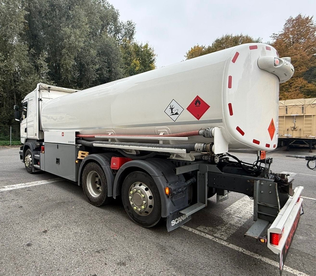 Scania R450 LB 6x2, ADR, E6,Schwarzmüller,Diesel/Benzin - Kamion cisterna: slika 5 Scania R450 LB 6x2, ADR, E6,Schwarzmüller,Diesel/Benzin - Kamion cisterna: slika 5