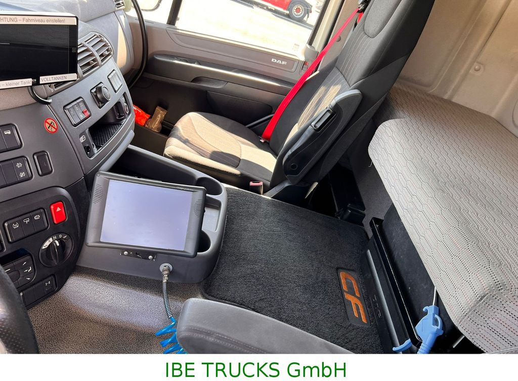 DAF CF 450 4x2, E6, ADR, PTO DAF CF 450 4x2, E6, ADR, PTO - Tegljač: slika 5 DAF CF 450 4x2, E6, ADR, PTO DAF CF 450 4x2, E6, ADR, PTO - Tegljač: slika 5