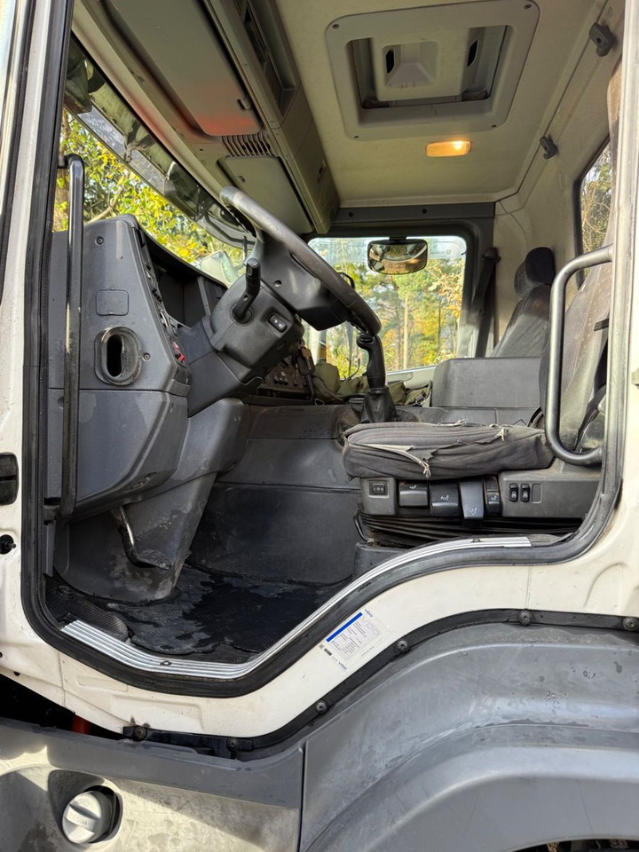 Tegljač Scania P380 LB 6x2,E4,Palfinger Epsilon E165Z Plus,Kran: slika 13 Tegljač Scania P380 LB 6x2,E4,Palfinger Epsilon E165Z Plus,Kran: slika 13