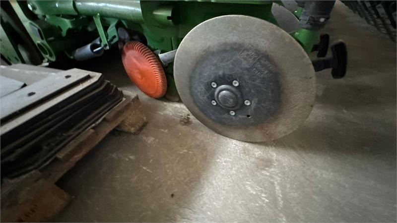 Amazone KG4001Super/Cataya4000Super KG 4001 Super - Kombinovana mašina za setvu: slika 4 Amazone KG4001Super/Cataya4000Super KG 4001 Super - Kombinovana mašina za setvu: slika 4