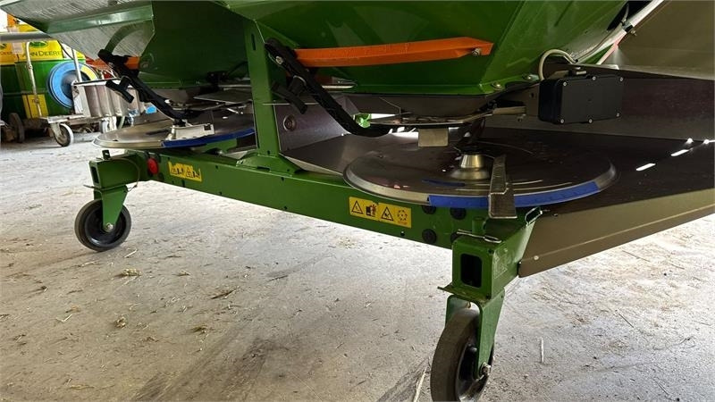 Amazone ZAM 3000 Z-AM 3000 Ultra - Rasipač prirodnog đubirva: slika 3 Amazone ZAM 3000 Z-AM 3000 Ultra - Rasipač prirodnog đubirva: slika 3