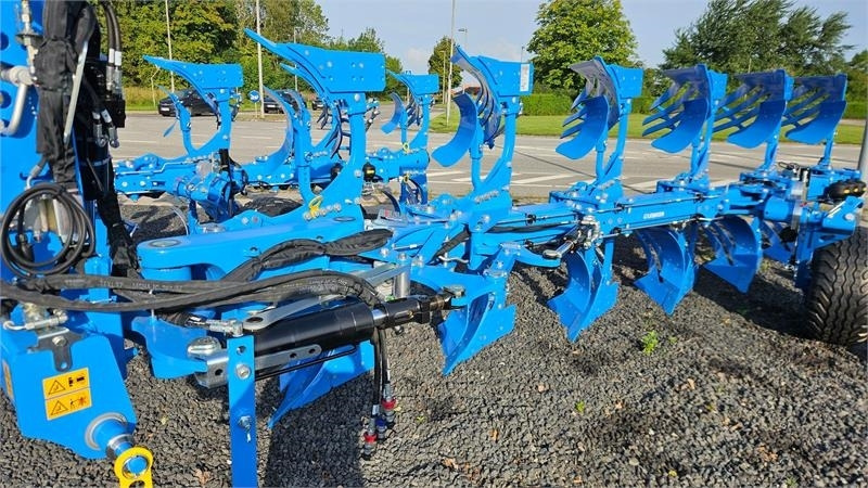 Lemken JUWEL 10M - Plug: slika 1 Lemken JUWEL 10M - Plug: slika 1