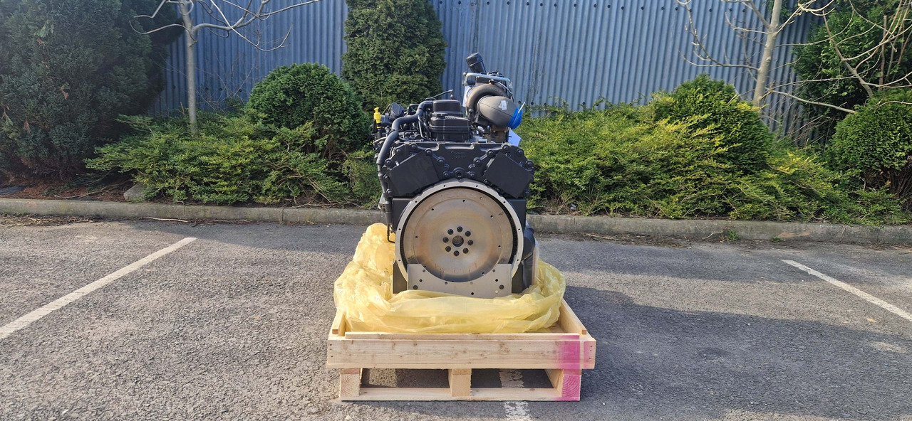 Cummins QSB 6.7 engine unused 6 cylinder CM2450 ECU - Motor za Građevinska mašina: slika 5 Cummins QSB 6.7 engine unused 6 cylinder CM2450 ECU - Motor za Građevinska mašina: slika 5