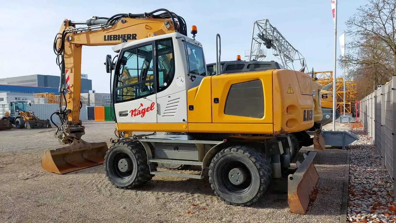 2013 Liebherr A 916 Litronic - Bager točkaš: slika 3 2013 Liebherr A 916 Litronic - Bager točkaš: slika 3