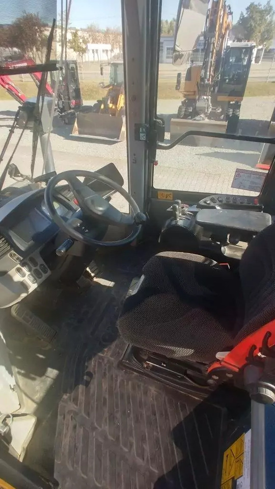 2021 Komatsu WA 470-8 - Utovarivač točkaš: slika 5 2021 Komatsu WA 470-8 - Utovarivač točkaš: slika 5