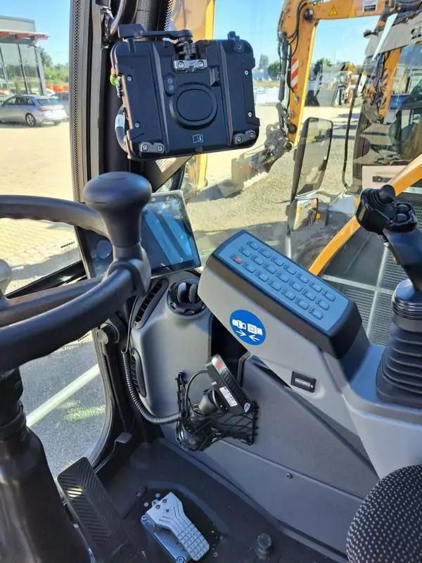 2025 Liebherr A 918 Compact G6.0-D Litronic - Bager točkaš: slika 5 2025 Liebherr A 918 Compact G6.0-D Litronic - Bager točkaš: slika 5