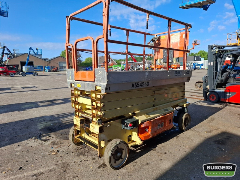 JLG 3246ES - Lift u obliku makaza: slika 3 JLG 3246ES - Lift u obliku makaza: slika 3