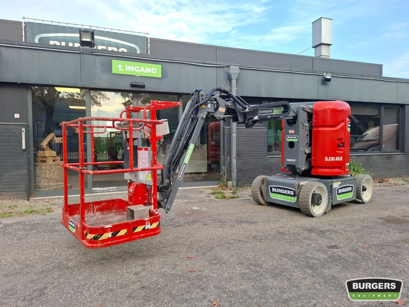 Skyjack SJ30 ARJE - Zglobna platforma: slika 1 Skyjack SJ30 ARJE - Zglobna platforma: slika 1