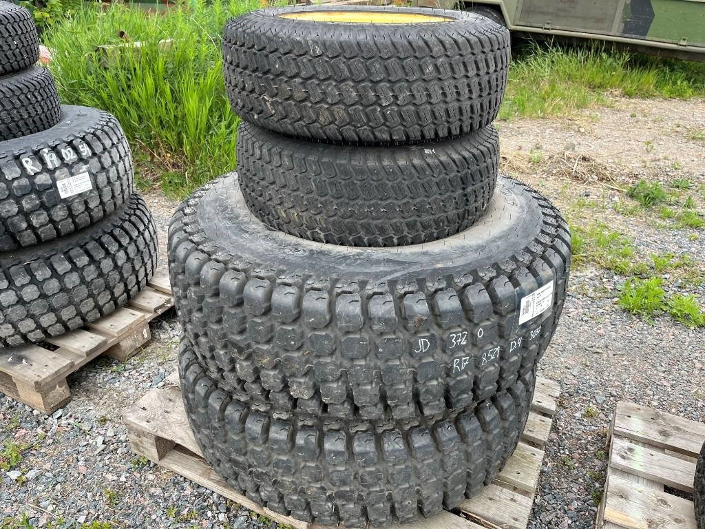 Galaxy 41X14,00-20 , 27X8,50-15 John Deere 3720 - Kompletan točak: slika 1 Galaxy 41X14,00-20 , 27X8,50-15 John Deere 3720 - Kompletan točak: slika 1