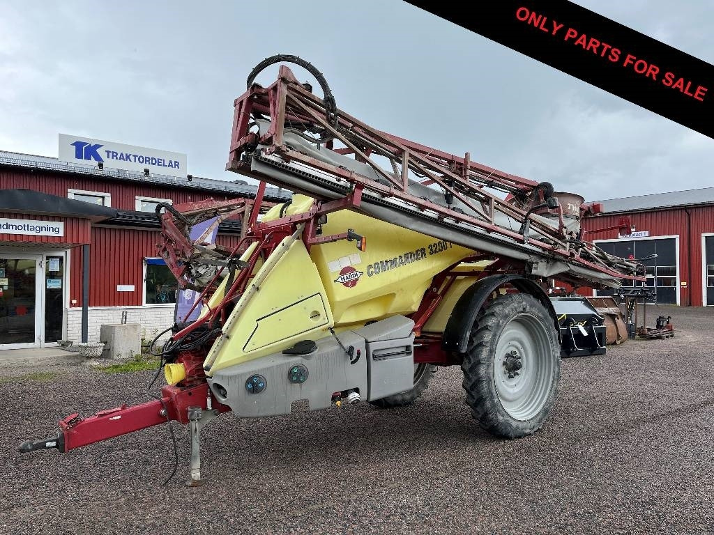 Hardi Commander 3200 Dismantled: only spare parts - Vučena prskalica: slika 1 Hardi Commander 3200 Dismantled: only spare parts - Vučena prskalica: slika 1