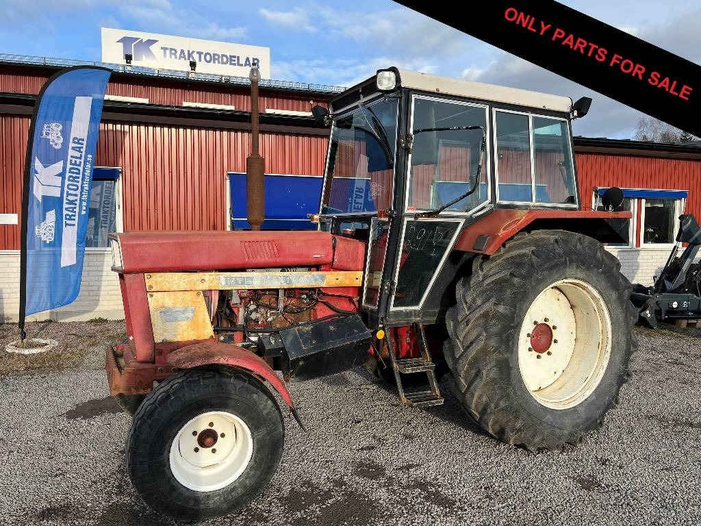 International 844 Dismantled: only spare parts - Traktor: slika 1 International 844 Dismantled: only spare parts - Traktor: slika 1