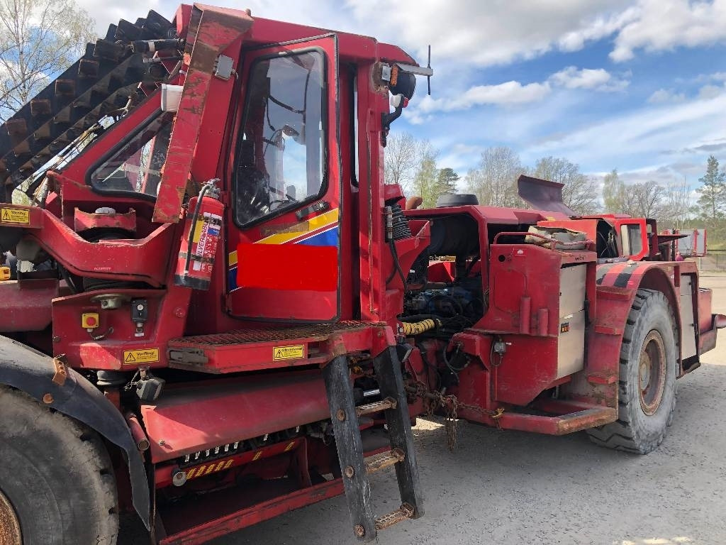 Jama SBU 8000 Dismantled: only spare parts - Buldožer: slika 2 Jama SBU 8000 Dismantled: only spare parts - Buldožer: slika 2