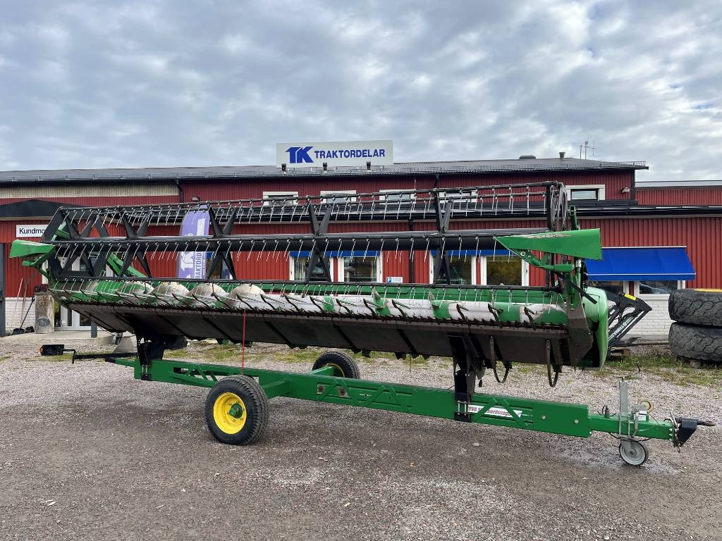 John Deere 622R Skärbord / Header 20 fot till JD T550 i - Dodatak za kombajn: slika 1 John Deere 622R Skärbord / Header 20 fot till JD T550 i - Dodatak za kombajn: slika 1