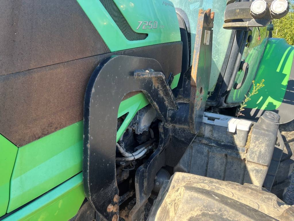 Lastarfäste Quicke Ålö Trima till Deutz 7250 TTV - Brza spojnica: slika 1 Lastarfäste Quicke Ålö Trima till Deutz 7250 TTV - Brza spojnica: slika 1