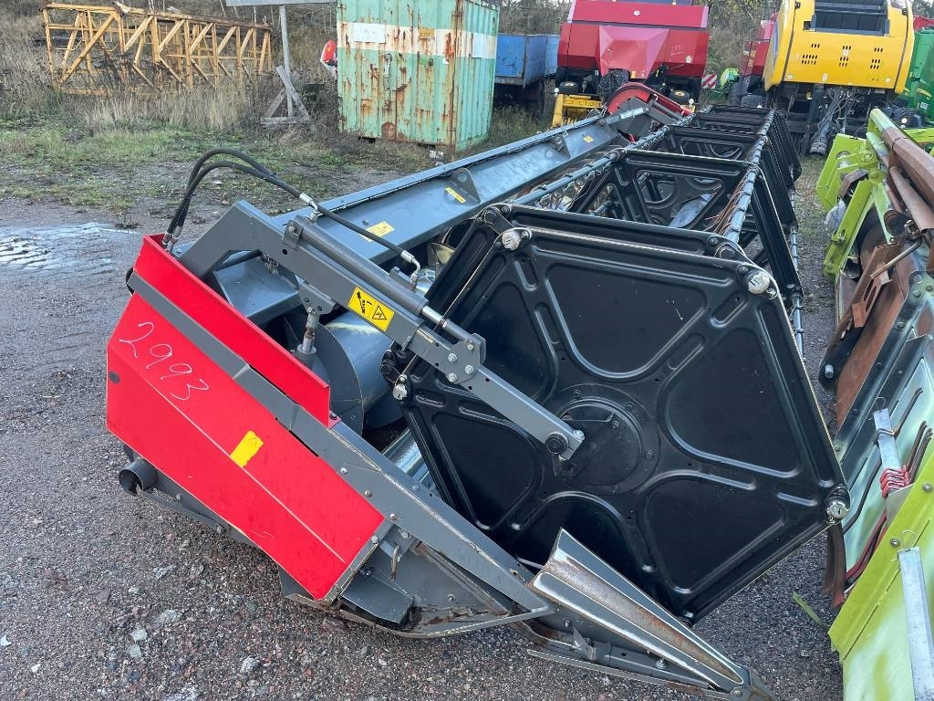 Skärbord / Header Massey Ferguson 753 / 7246 - Prednji deo kombajna: slika 2 Skärbord / Header Massey Ferguson 753 / 7246 - Prednji deo kombajna: slika 2