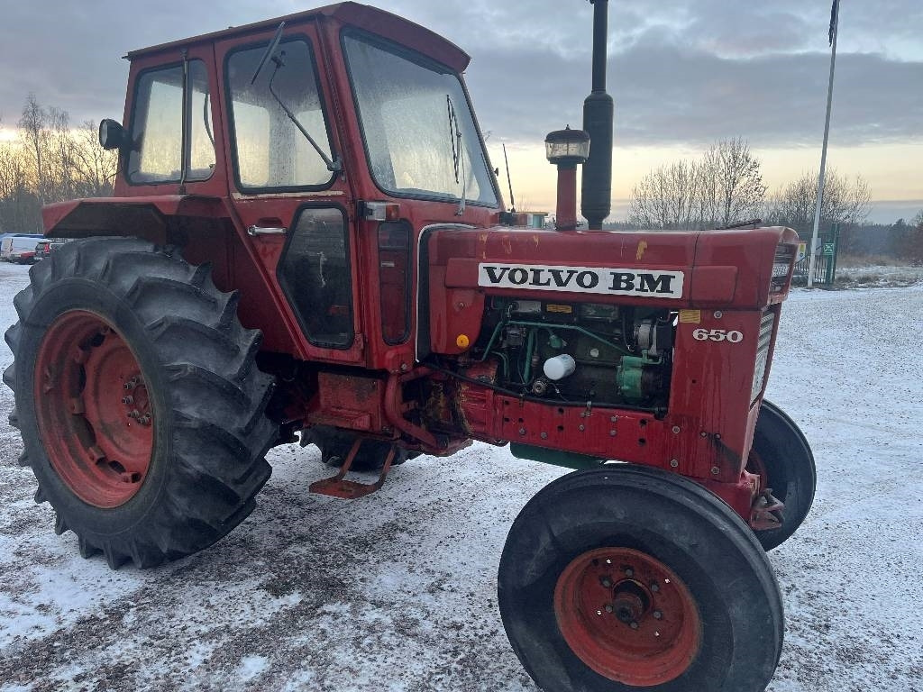 Volvo BM 650 Dismantled. Only spare parts - Traktor: slika 2 Volvo BM 650 Dismantled. Only spare parts - Traktor: slika 2