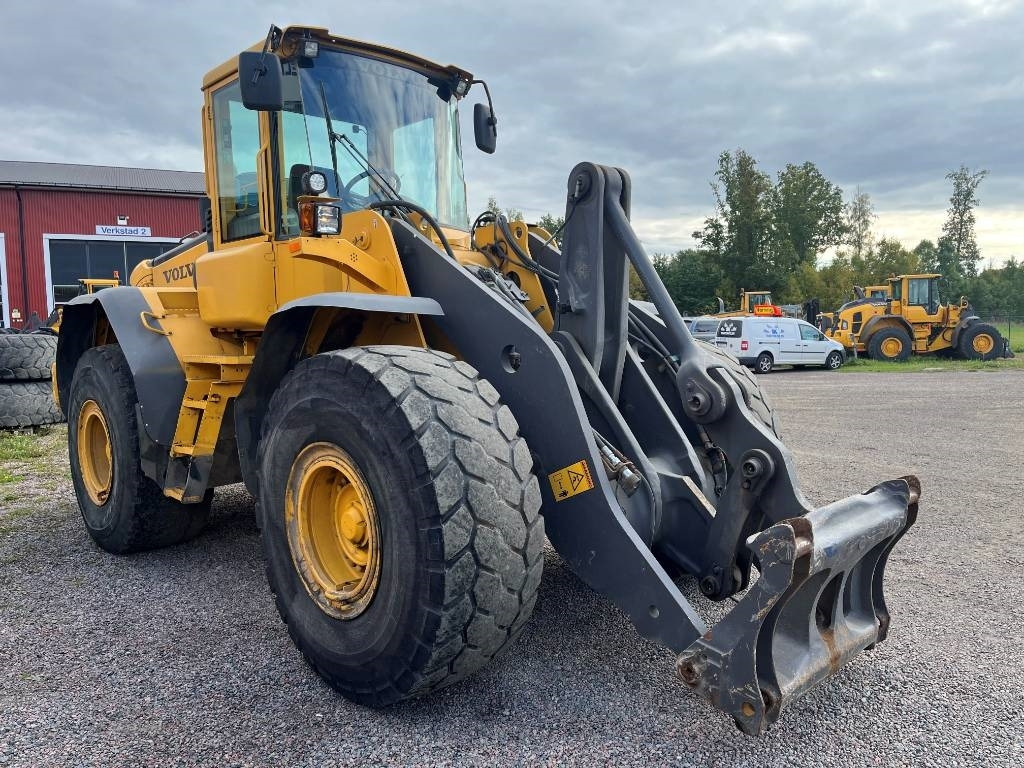 Volvo L 120 E  - Utovarivač točkaš: slika 5 Volvo L 120 E  - Utovarivač točkaš: slika 5