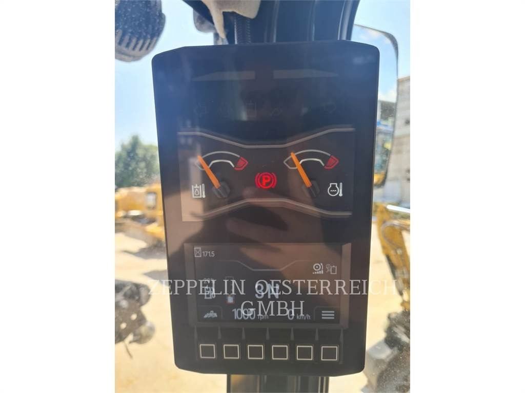 CAT 906-14 - Utovarivač točkaš: slika 5 CAT 906-14 - Utovarivač točkaš: slika 5