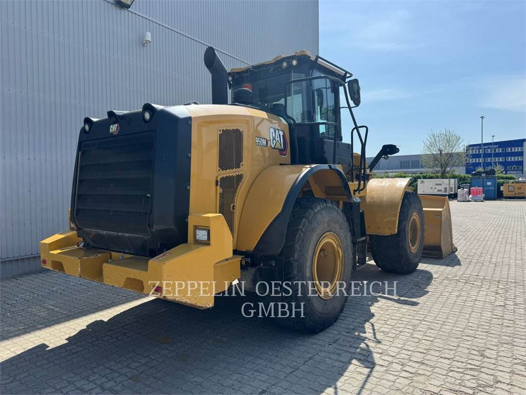 CAT 950M - Utovarivač točkaš: slika 3 CAT 950M - Utovarivač točkaš: slika 3