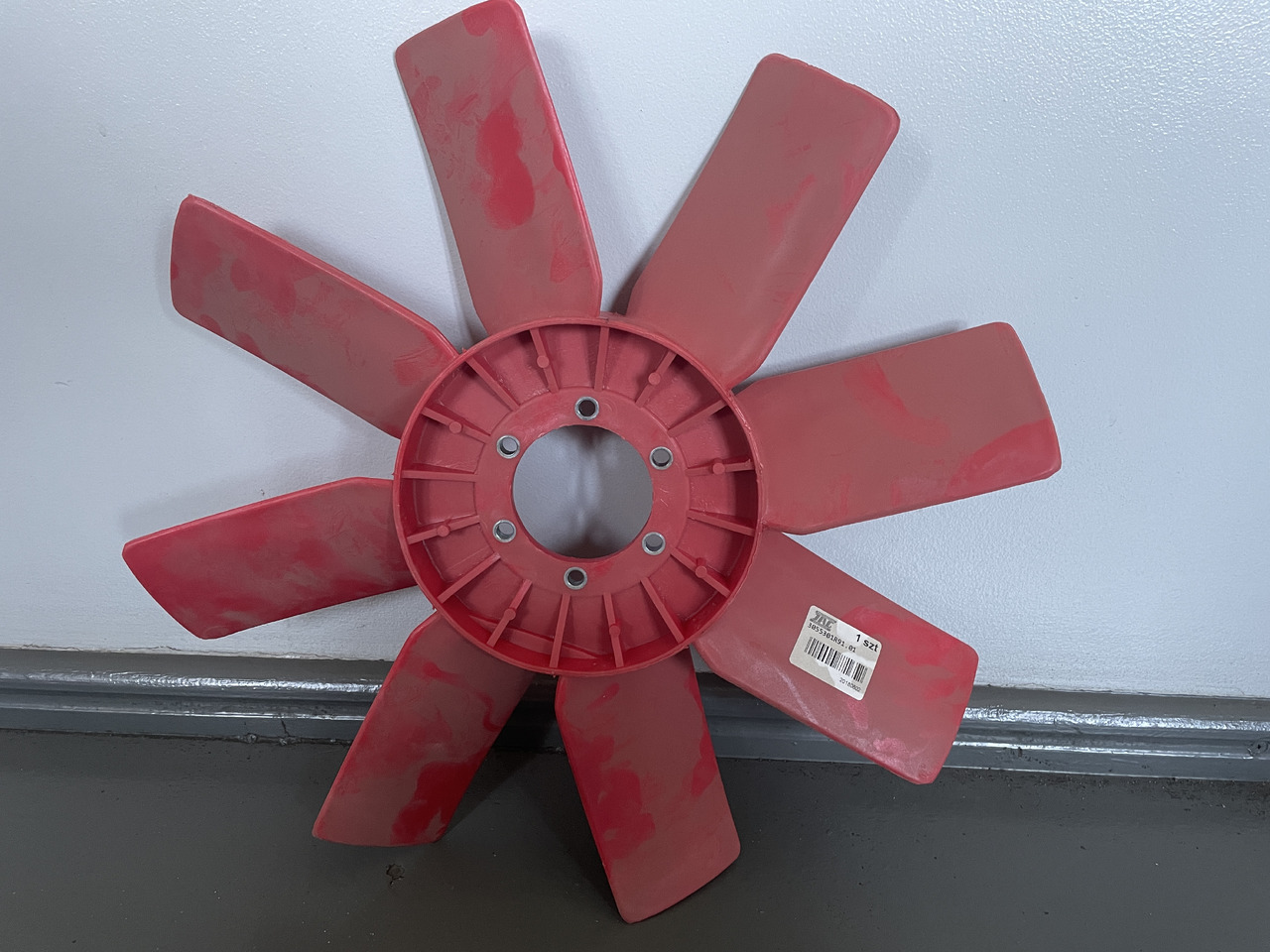 Case - wiatrak wentylator chłodnicy 480mm 3055301R91 - Ventilator za Poljoprivredna mašina: slika 1 Case - wiatrak wentylator chłodnicy 480mm 3055301R91 - Ventilator za Poljoprivredna mašina: slika 1