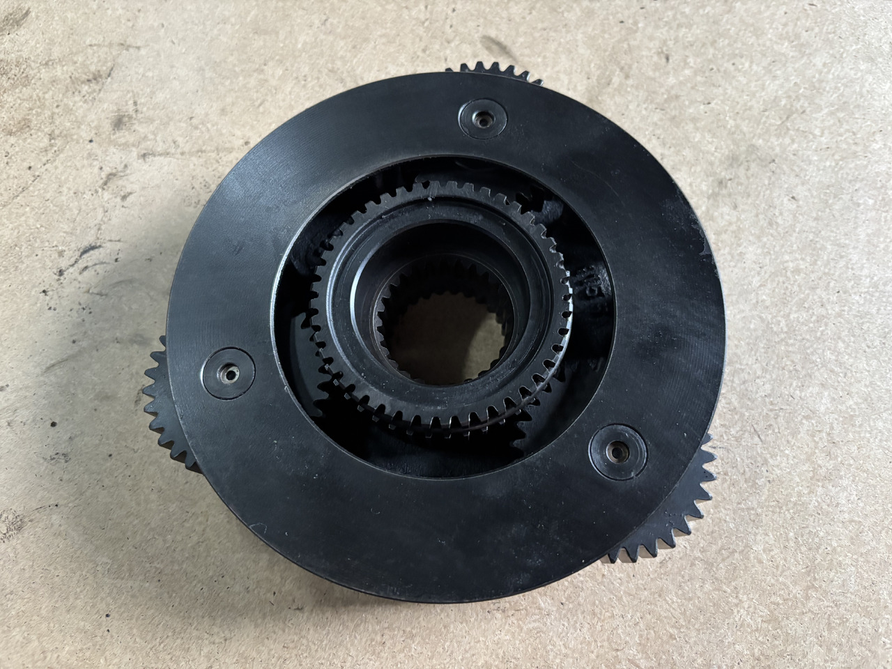 Claas AXION 830 Reduktor przekładni 60 0502 600 8 6005026008 - Diferencijalna brzina za Traktor: slika 3 Claas AXION 830 Reduktor przekładni 60 0502 600 8 6005026008 - Diferencijalna brzina za Traktor: slika 3