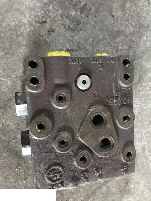 Claas Arion - Blok Zaworowy REXROTH - Hidraulični ventil za Poljoprivredna mašina: slika 3 Claas Arion - Blok Zaworowy REXROTH - Hidraulični ventil za Poljoprivredna mašina: slika 3