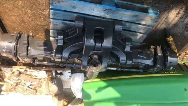 Claas Axion 830 840 850 Oś przednia Resor Zwolnica Zwrotnia Wkład Mostu Półoś Resor - Osovina i delovi za Poljoprivredna mašina: slika 1 Claas Axion 830 840 850 Oś przednia Resor Zwolnica Zwrotnia Wkład Mostu Półoś Resor - Osovina i delovi za Poljoprivredna mašina: slika 1