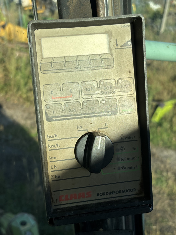 Claas Jaguar 820 840 860 Bordinformator 0000111931 0001813932 0000103913 - Senzor za Poljoprivredna mašina: slika 1 Claas Jaguar 820 840 860 Bordinformator 0000111931 0001813932 0000103913 - Senzor za Poljoprivredna mašina: slika 1