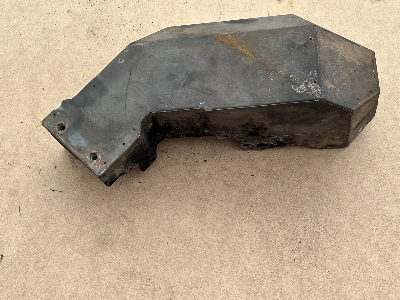 Claas Lexion 780 Osłona Obudowa Maska 00 0781 215 0 0007812150 - Hauba za Kombinovani kombajn: slika 3 Claas Lexion 780 Osłona Obudowa Maska 00 0781 215 0 0007812150 - Hauba za Kombinovani kombajn: slika 3