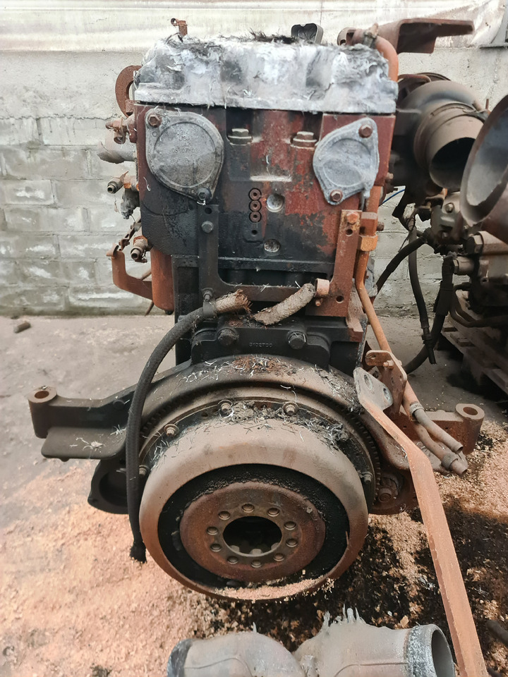 Cummins QSX15 Silnik Blok Miska Olejowa Wał Korbowy Koło Zamachowe Tłok Korbowód CZĘŚCI - Radilica za Poljoprivredna mašina: slika 2 Cummins QSX15 Silnik Blok Miska Olejowa Wał Korbowy Koło Zamachowe Tłok Korbowód CZĘŚCI - Radilica za Poljoprivredna mašina: slika 2