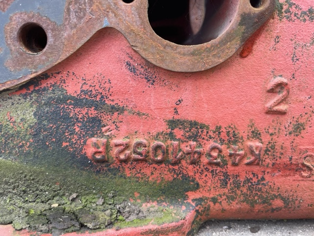 Deutz Fahr 2004 - Obudowa Tylnego Mostu | Obudowa Skrzyni Biegów - Osovina i delovi za Poljoprivredna mašina: slika 3 Deutz Fahr 2004 - Obudowa Tylnego Mostu | Obudowa Skrzyni Biegów - Osovina i delovi za Poljoprivredna mašina: slika 3