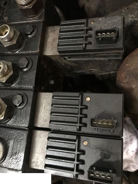 Elektrozawór proporcjonalny Sauer danfoss 157B4735 - Električni sistem za Poljoprivredna mašina: slika 1 Elektrozawór proporcjonalny Sauer danfoss 157B4735 - Električni sistem za Poljoprivredna mašina: slika 1