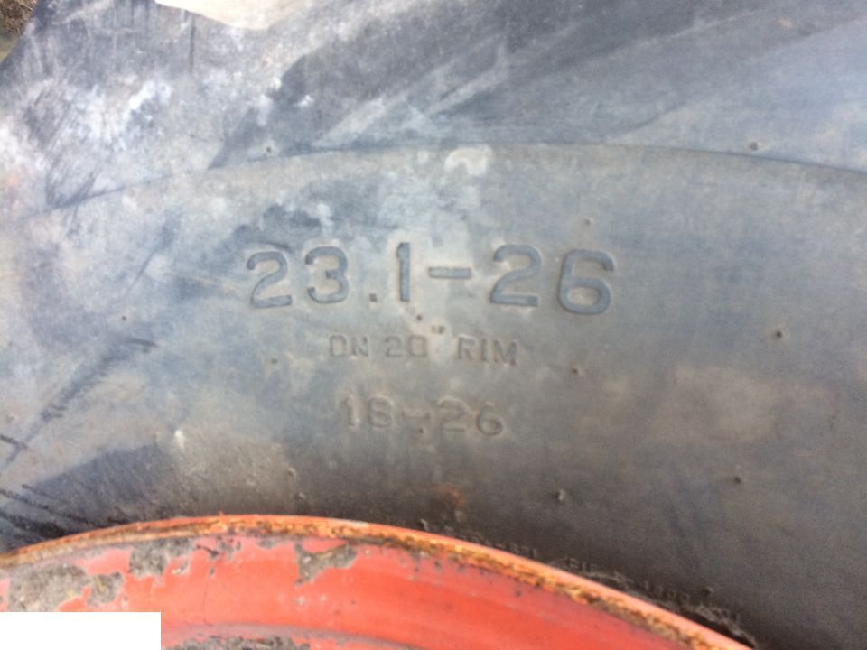 FELGA DW 16x26 , OPONA firestone 23.1 - 26 , Claas Dominator - Kompletan točak za Poljoprivredna mašina: slika 3 FELGA DW 16x26 , OPONA firestone 23.1 - 26 , Claas Dominator - Kompletan točak za Poljoprivredna mašina: slika 3