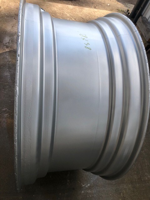 Felga 18x38 Claas , New Holland , Massey Ferguson - Felna za Poljoprivredna mašina: slika 3 Felga 18x38 Claas , New Holland , Massey Ferguson - Felna za Poljoprivredna mašina: slika 3