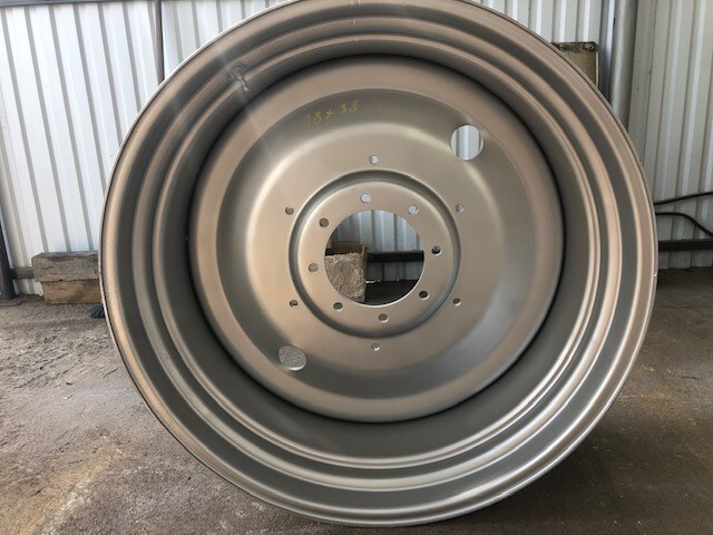 Felga 18x38 Claas , New Holland , Massey Ferguson - Felna za Poljoprivredna mašina: slika 1 Felga 18x38 Claas , New Holland , Massey Ferguson - Felna za Poljoprivredna mašina: slika 1